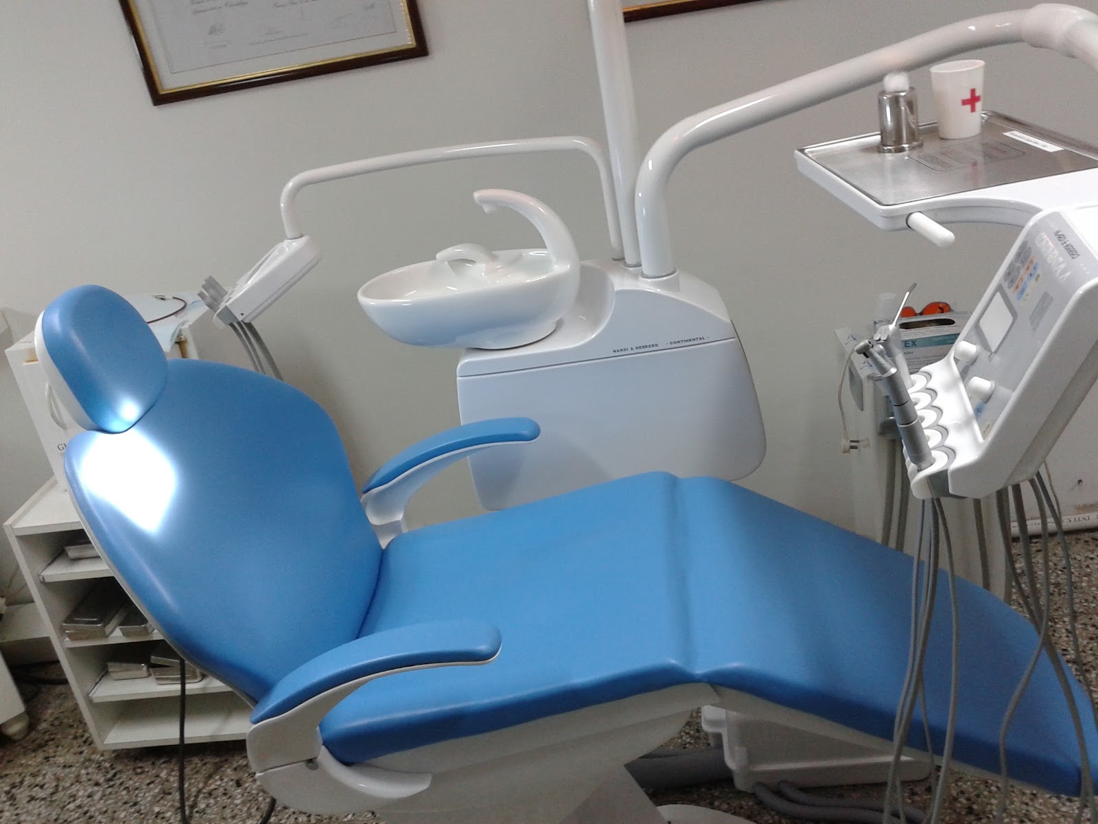 Equipamiento del consultorio de Odontologia Integral Parana